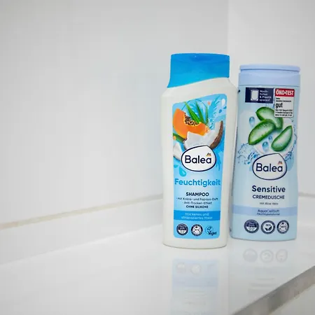 Alure Residences 14 & 24h Self Check-in, Private Parking In Front Of The Building Included, New Building, Center Banska Bystrica